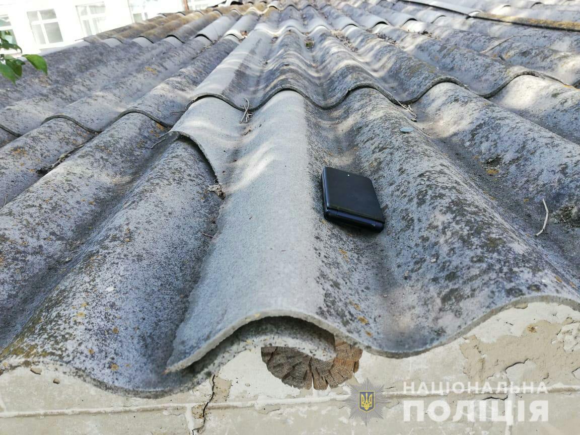 Пробили головы и ограбили: под Запорожьем напали на полицейских за сделанное замечание (фото)