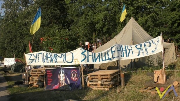 Протасов Яр раздора: кто из администрации Зеленского засветился в скандальной застройке