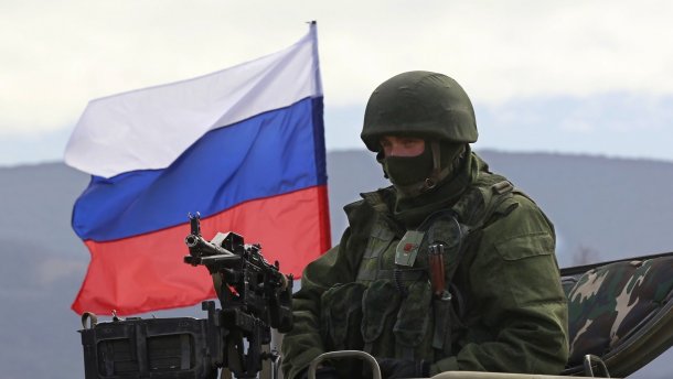 Російським військовим заборонили користуватися мобілками через проколи в Україні, – Le Point