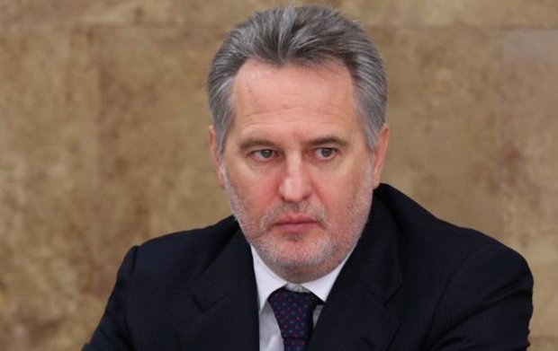 Розкрадання на титановому заводі Фірташа: як Холодницький затягує скандальну справу