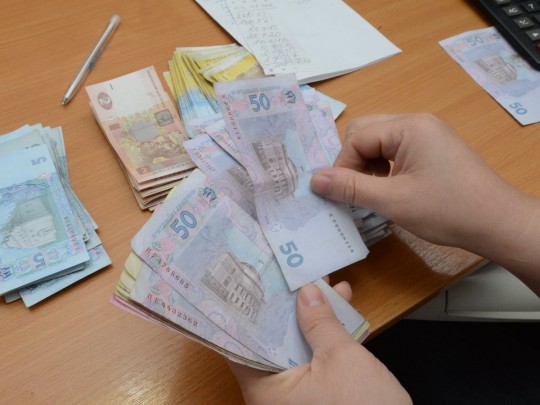 С украинцев начнут взимать абонплату за коммуналку: что об этом нужно знать