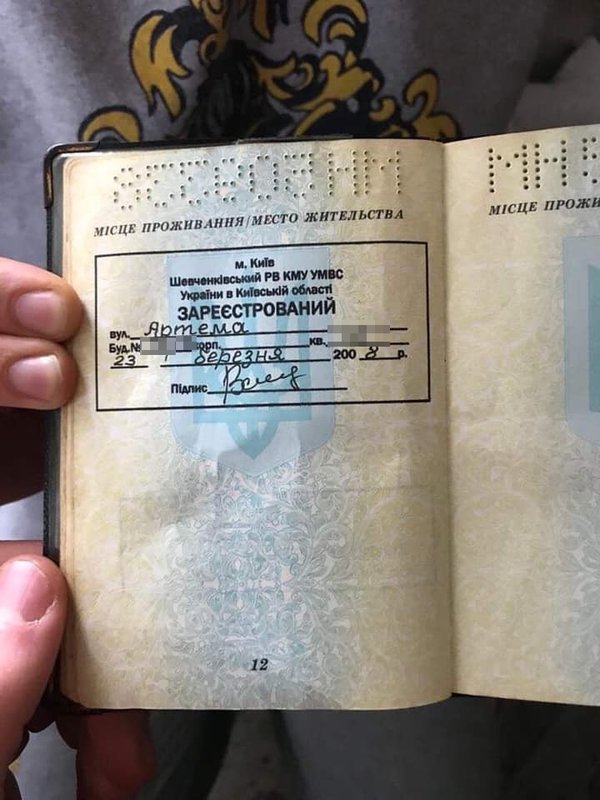Сдал арендованную квартиру сразу нескольким людям: в Украине орудует ушлый мошенник