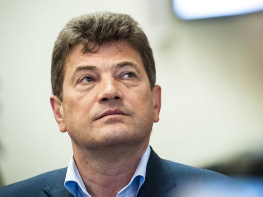 Серьезная болезнь отправила на больничную койку мэра Запорожья