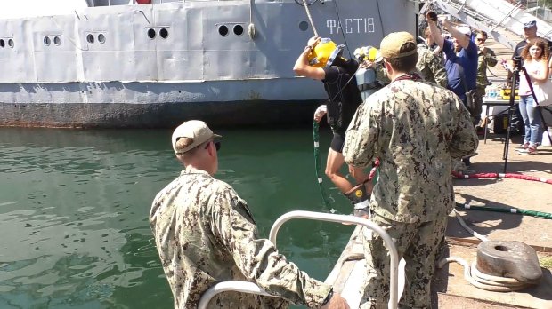 Си Бриз-2019: военные водолазы провели зрелищные совместные учения, фото и видео