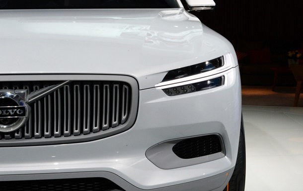 Скандинавская новинка. Внедорожное купе Volvo показали миру в Детройте