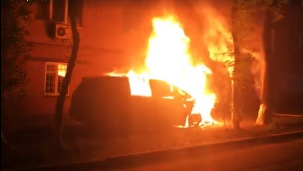 Сожгли авто редактора канала TVI в Киеве: полиция открыла дело