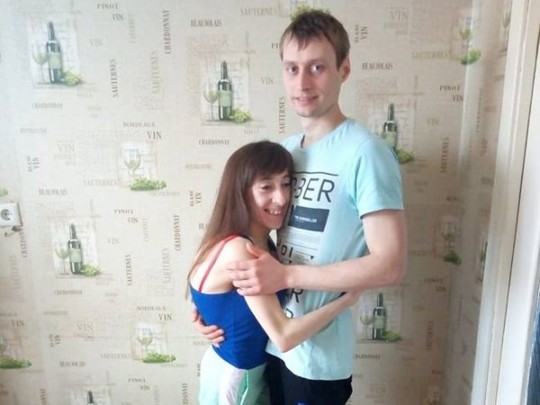 Стала выше на 9 сантиметров: благодаря читателям «ФАКТОВ» девушке ростом 137 см сделали долгожданную операцию (фото)