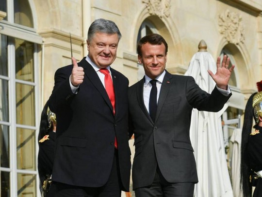 Стало известно, о чем Порошенко договорился с Макроном (видео)