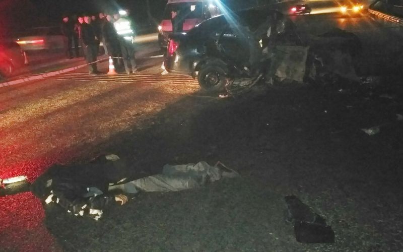 Страшное ДТП в Крыму: на трассе под Симферополем погибли шесть человек (фото)