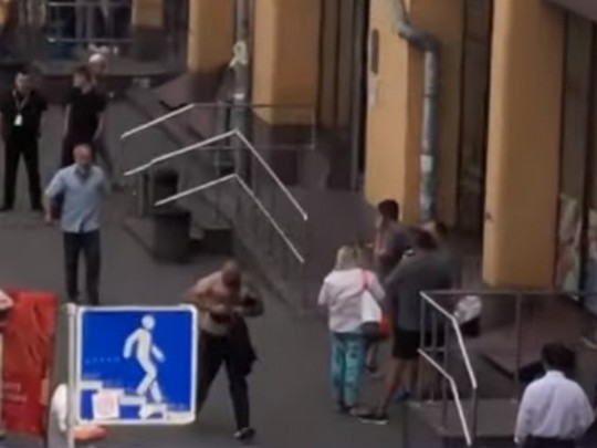 Стрельба в центре Киева: происшествие попало на видео