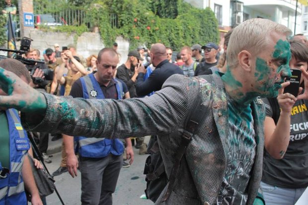 Тотальне цькування всіх неугодних: як припинити війну влади проти громадськості