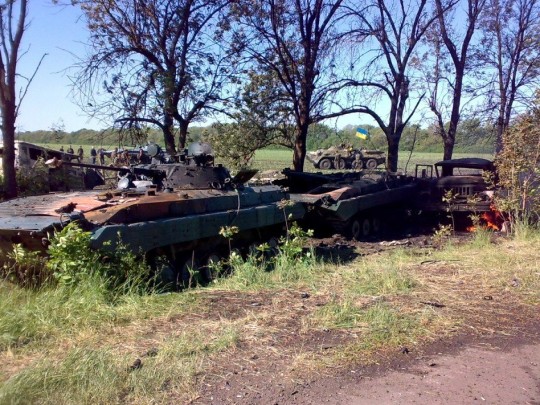 «Трое бойцов сгорели в палатке, а еще 11 лежали в поле»: 5 лет назад ВСУ понесли первые масштабные потери (фото, видео)