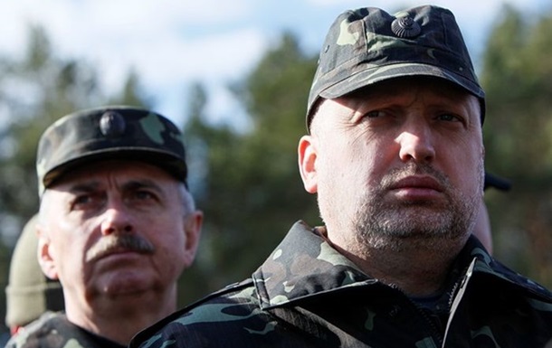 Турчинов экстренно созывает силовиков из-за угрозы на Востоке страны