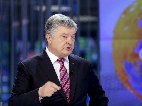 У Порошенко отреагировали на новое требование Зеленского о дебатах