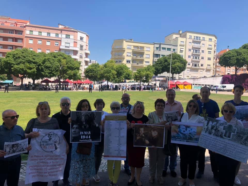 Участники «Бессмертного полка» в Лиссабоне напали на украинцев: фото с места инцидента