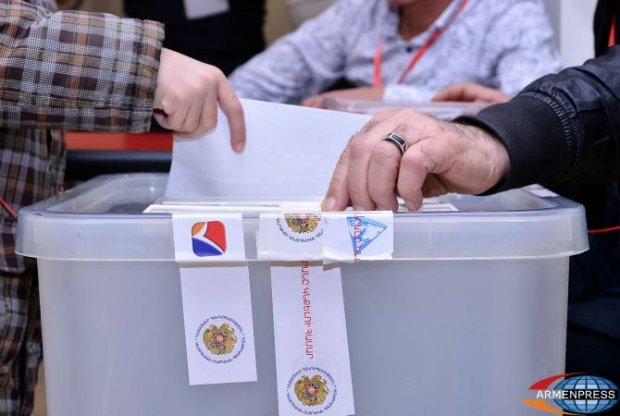 В Армении закончились досрочные парламентские выборы: на них произошло более 100 нарушений