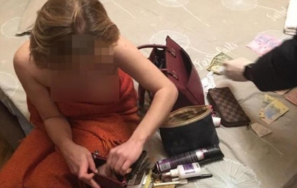 В центре Киева полиция накрыла два борделя