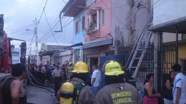 В Эквадоре вспыхнул пожар в центре лечения от наркомании: много жертв