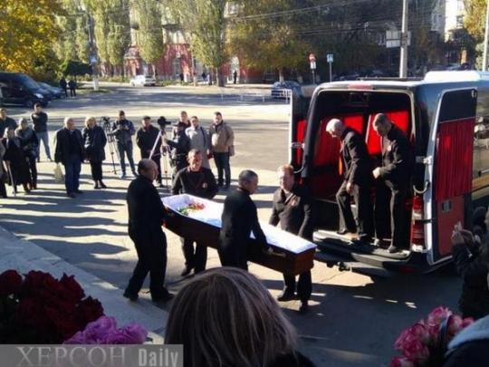 В Херсоне прощаются с Екатериной Гандзюк: появились фото и видео
