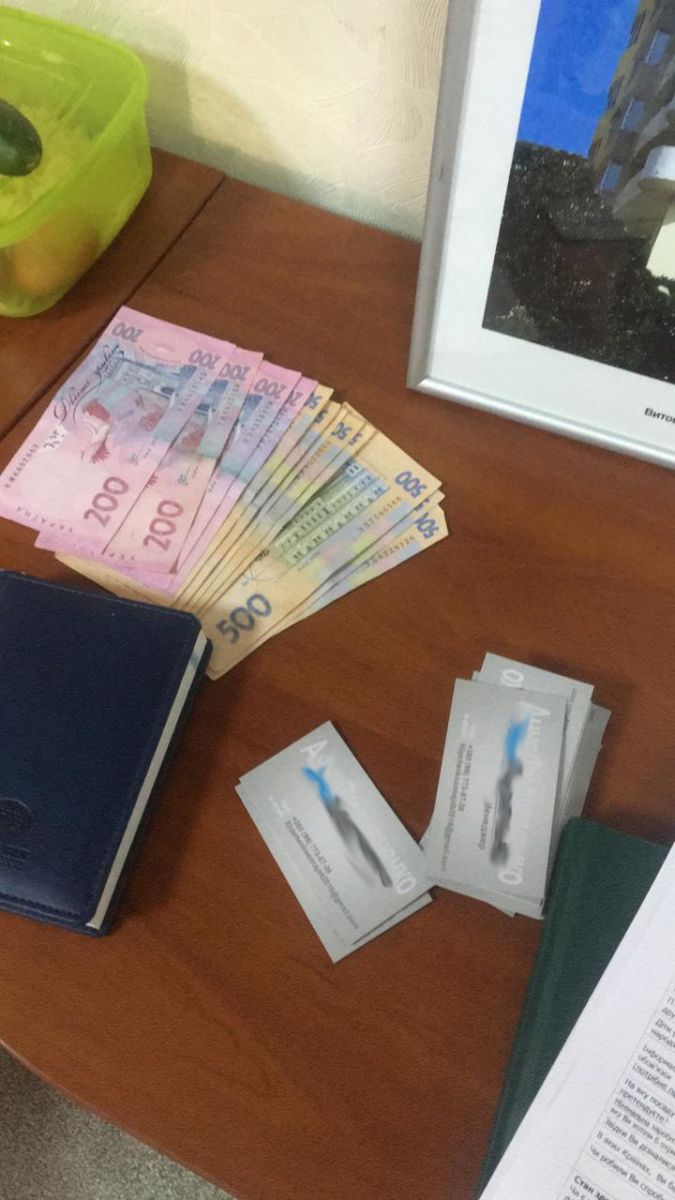 В Киеве накрыли фирму, кинувшую заробитчан на полмиллиона гривен (фото)