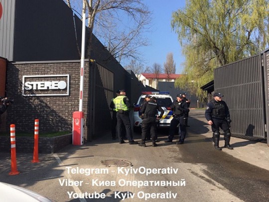 В Киеве устроили массовое побоище из-за концертов российских артистов: появились фото и видео