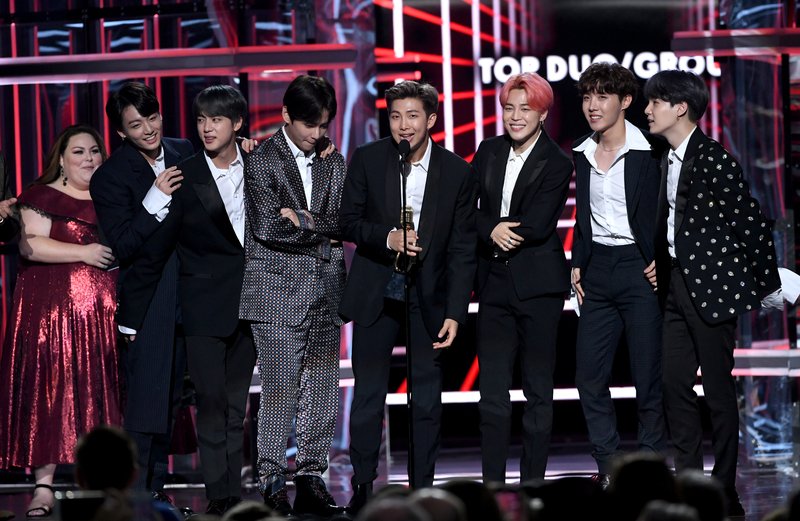 В Лас-Вегасе вручили престижную музыкальную премию Billboard Awards: яркие фото В Лас-Вегасе вручили престижную музыкальную премию Billboard Awards: яркие фото