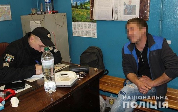 В метро Киева задержали двух зацеперов