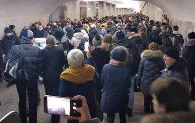 В московском метро произошла масштабная давка, есть пострадавшие