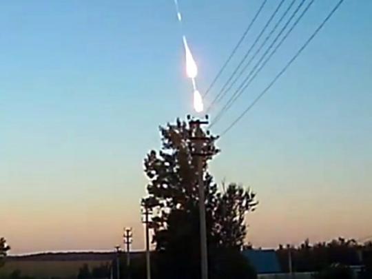 В небе над Центральной Россией взорвался метеорит (видео)