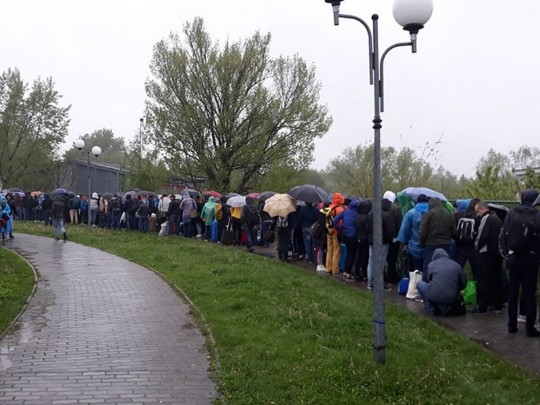 В поезде Киев-Перемышль на границе с Польшей искали взрывчатку: первые фото с места ЧП