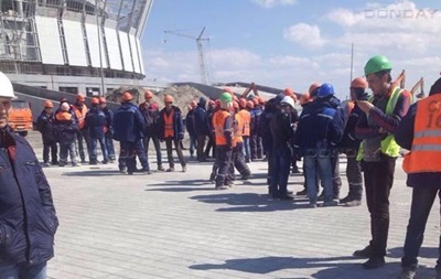 В России бастовали строители стадиона к ЧМ-2018