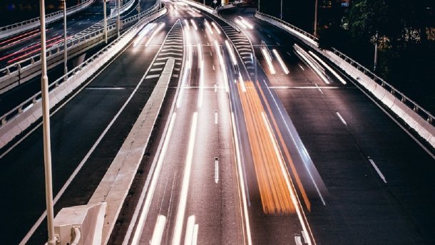 В Украине реализуют проект умных дорог на базе 5G