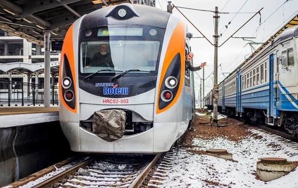 В УЗ заявили о необходимости вдвое повысить цены на билеты