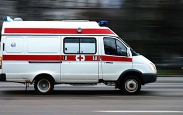 В Запорожье мужчина напал на бригаду скорой