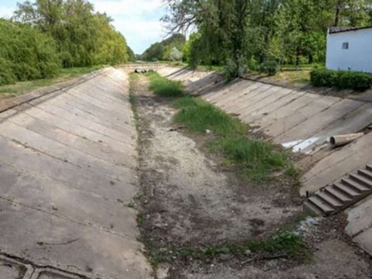 Власти Украины ответили на слухи о подаче воды в Крым