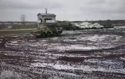 Военным передали около 4000 образцов вооружения