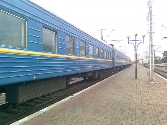 Второй случай за неделю: под Одессой подростка ударило током на крыше вагона