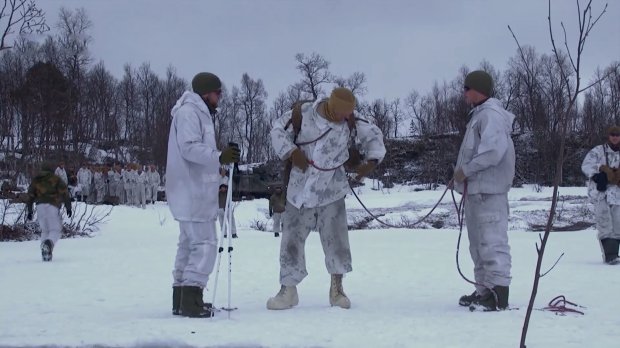 Як бійців НАТО вчать долати свої фобії: цікаві випробування