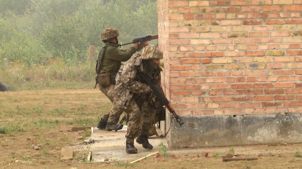 Як військові тренувалися з інструкторами НАТО: фото та відео