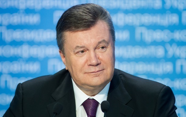 Янукович судится с Луценко