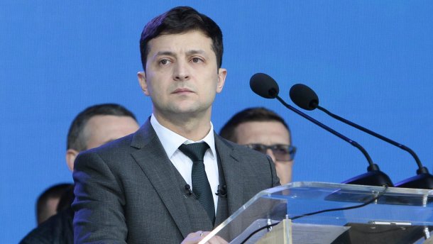 Зеленский массово увольняет руководителей райадминистраций: список