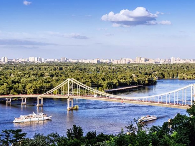 Приходи убирать: на Трухановом острове пройдет благотворительный субботник