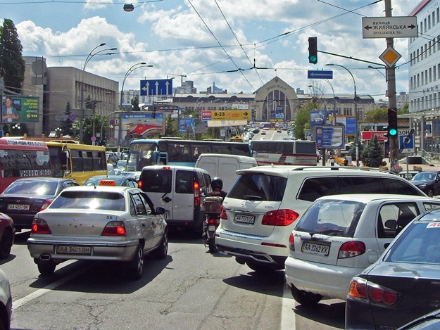 В Киеве увеличат штрафы за парковку в неположенном месте