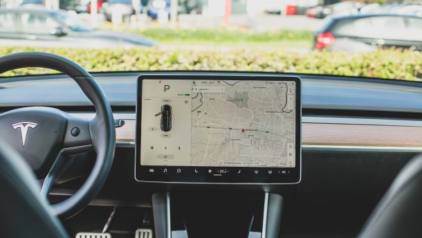 Tesla приобрела стартап DeepScale: что это означает Tesla приобрела стартап DeepScale: что это означает