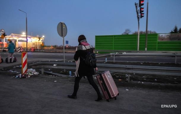 За границей остаются девять тысяч украинцев