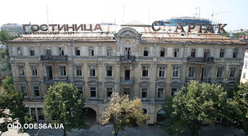 Одесская мэрия судится сама с собой