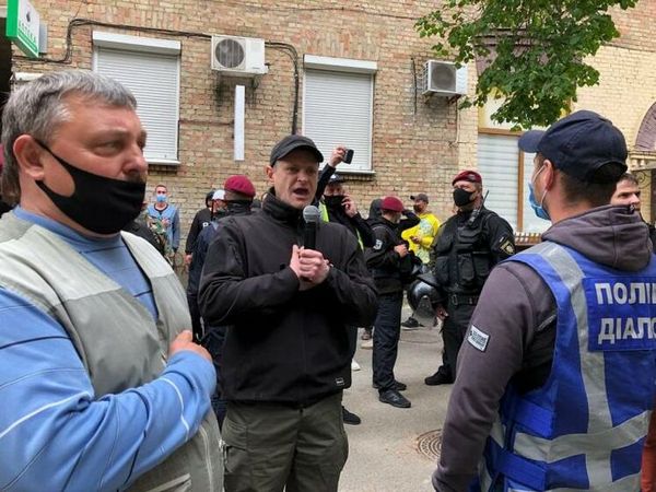 Активісти вимагали від «Свободи» виключити з партії Мірошниченка, — ЗМІ