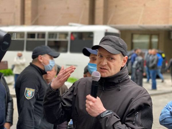 Активісти вимагали від «Свободи» виключити з партії Мірошниченка, — ЗМІ