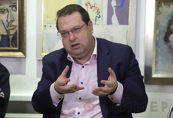 Труханов подарил банкиру из команды Зеленского орден Маразли на день рождения 