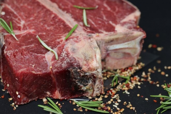 
                                                                        Мясо дорожает: закупочные цены на свиней ползут вверх
                                                                                                                                                                                                                    